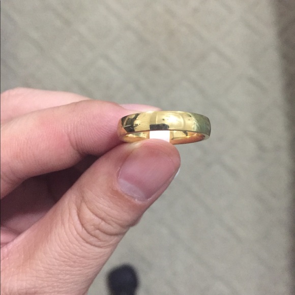 4mm Plain Gold Stainless Steel Ring - Picture 4 of 6